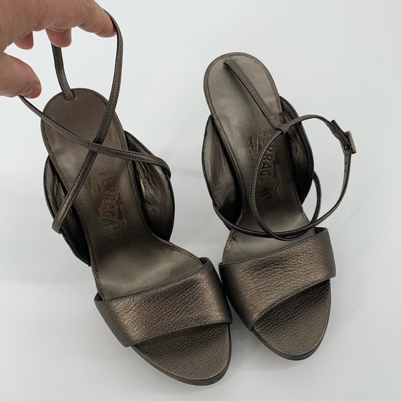 Salvatore Ferragama Women High Heels Shoes - Picture 2 of 8